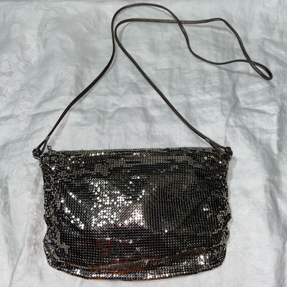 Vintage Whiting & Davis Silver Mesh Crossbody Bag.